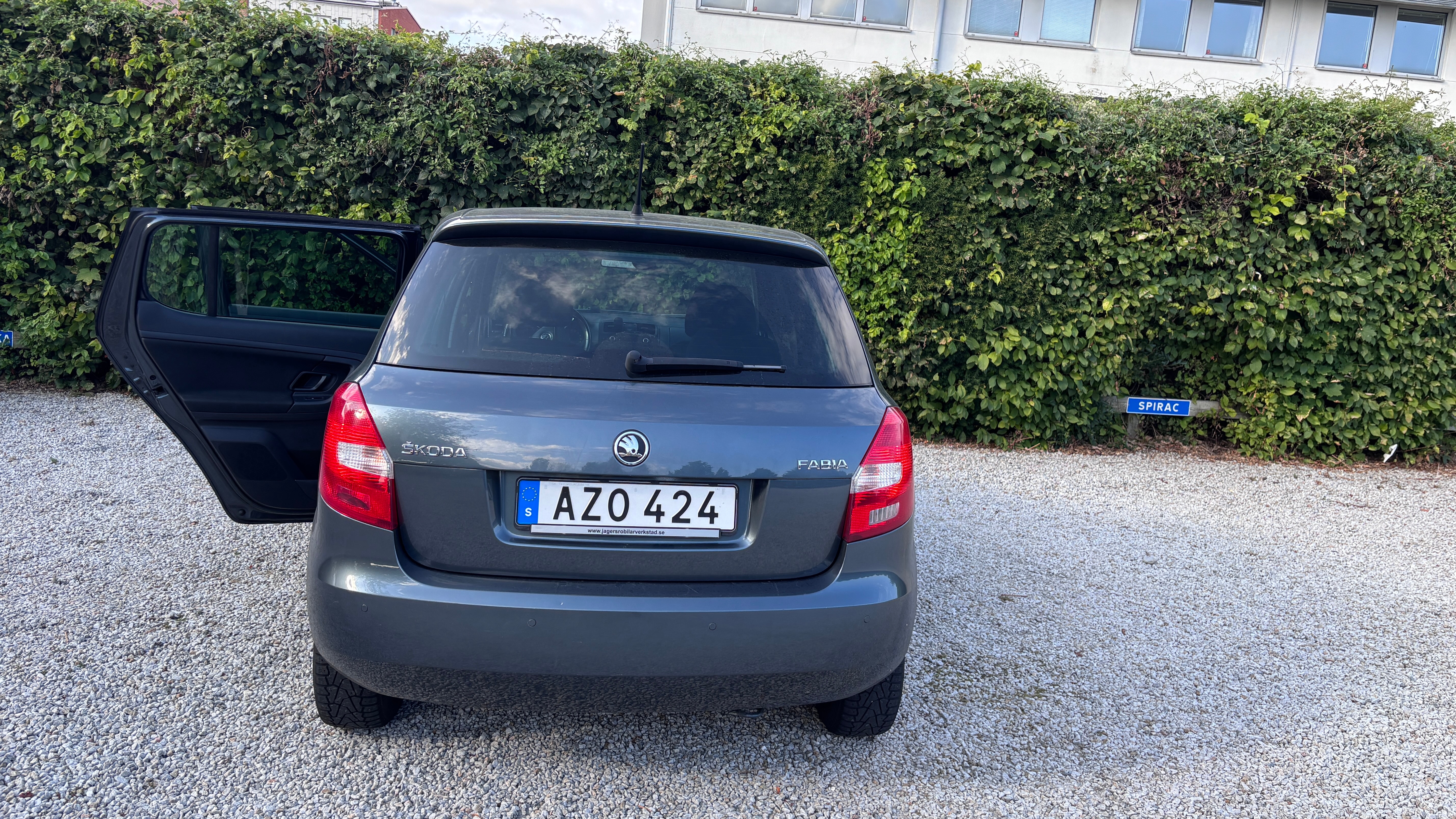 Skoda Fabia 1.2 TSI Manuell 2014, bild 2/6
