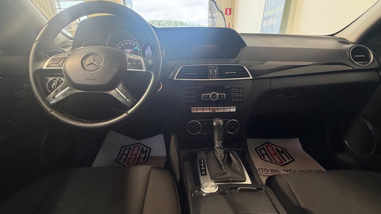 Mercedes-Benz C 2013, kuva 7/10