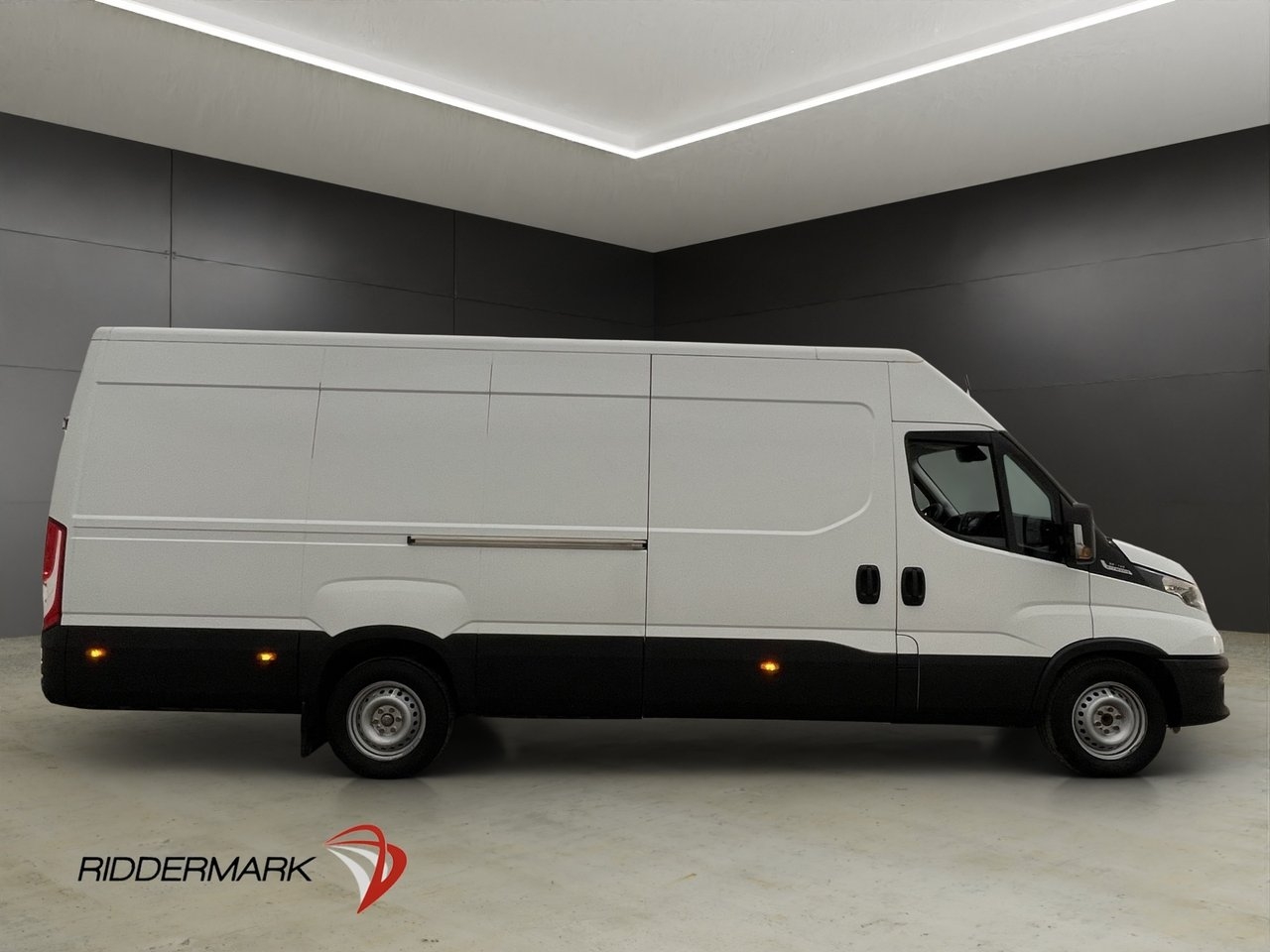 Iveco Daily 2023, bild 2/10