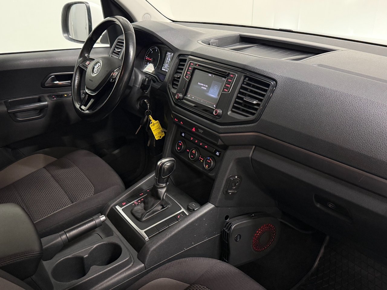 Volkswagen Amarok 2017, bild 7/10