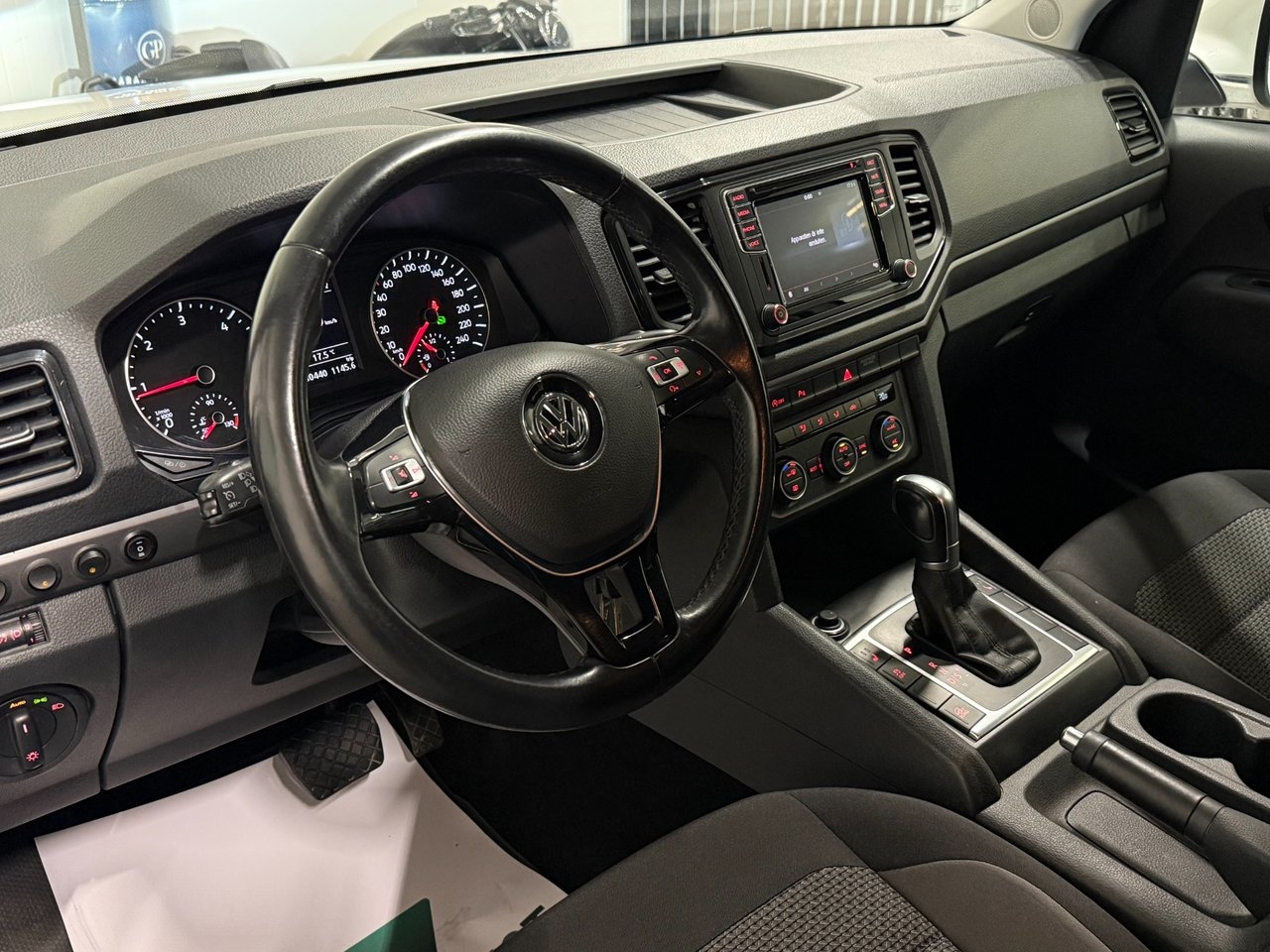 Volkswagen Amarok 2017, bild 6/10