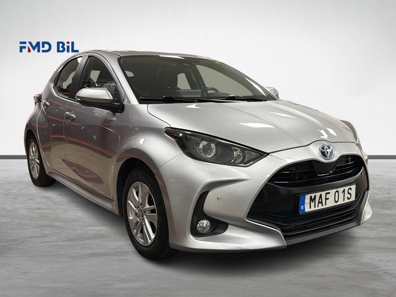 Toyota Yaris HYBRID CVT 122HK ACTIVE 2022, kuva 4/10