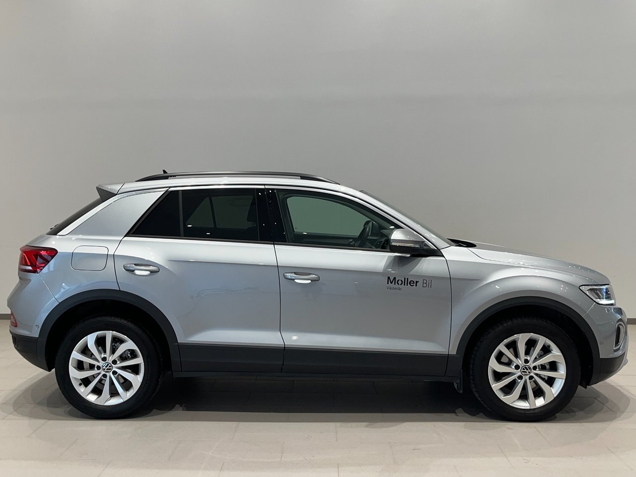 Volkswagen T-Roc 1.5 TSI 2025, bild 3/20