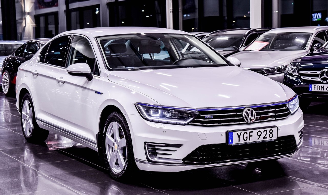 Volkswagen Passat GTE 1.4 TSI ACT Euro 6 2017, bild 7/10
