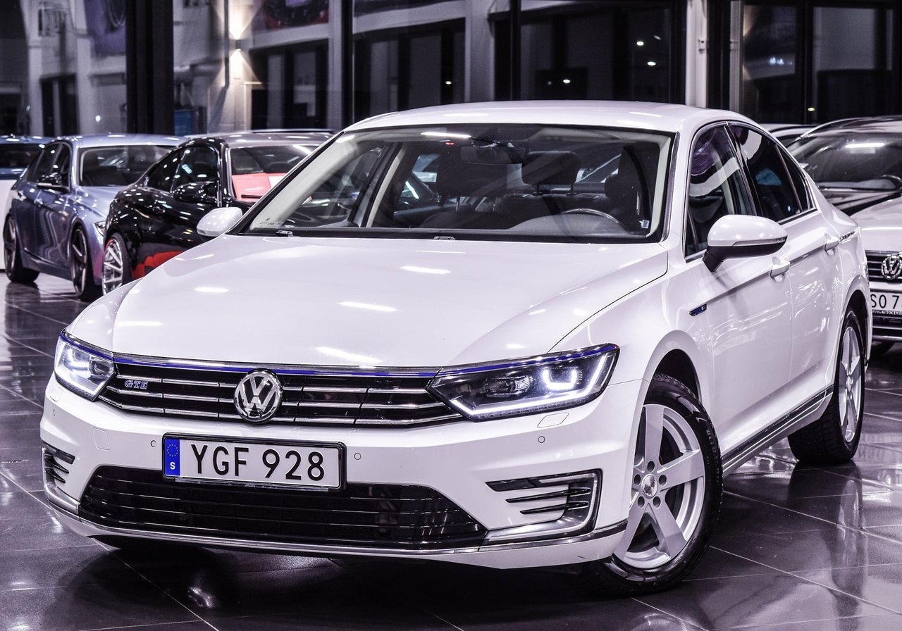 Volkswagen Passat GTE 1.4 TSI ACT Euro 6 2017, bild 3/10