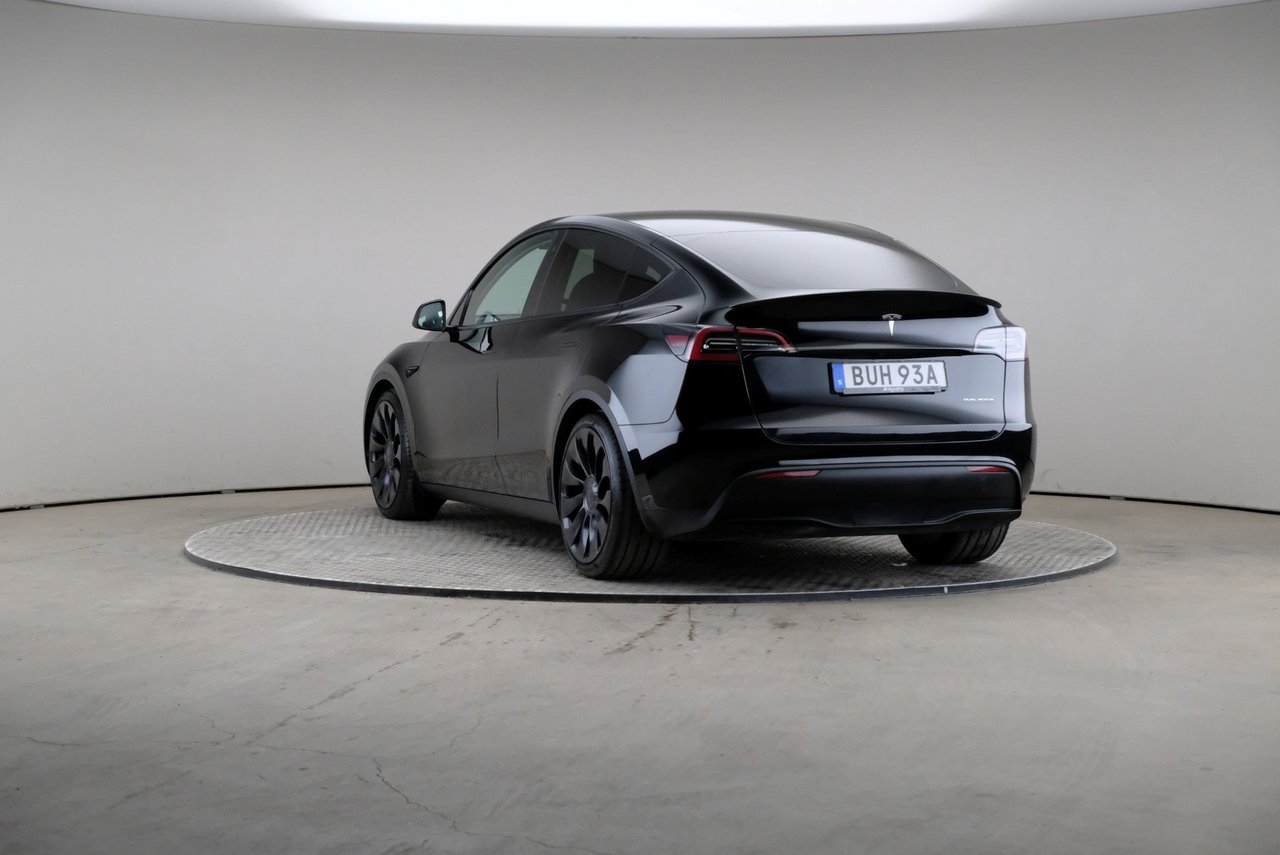 Tesla Model Y 2023, bild 2/10
