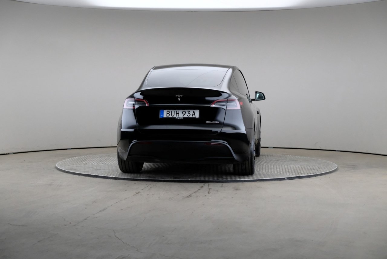Tesla Model Y 2023, bild 5/10
