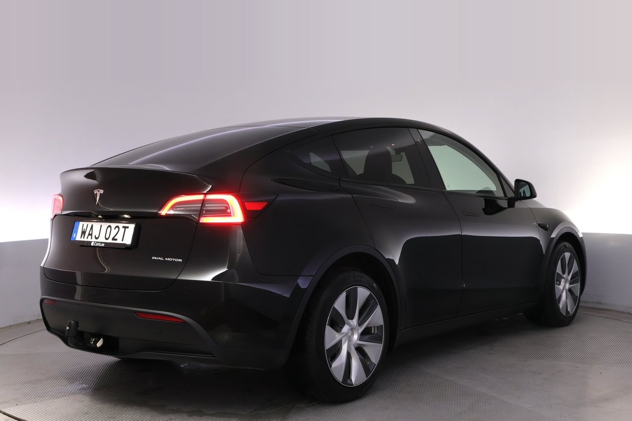 Tesla Model Y Long Range AWD Autopilot 2023, bild 5/10
