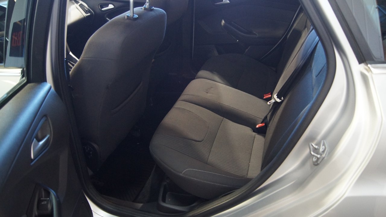 Ford Focus Kombi 1.0 EcoBoost Titanium 2014, bild 6/10