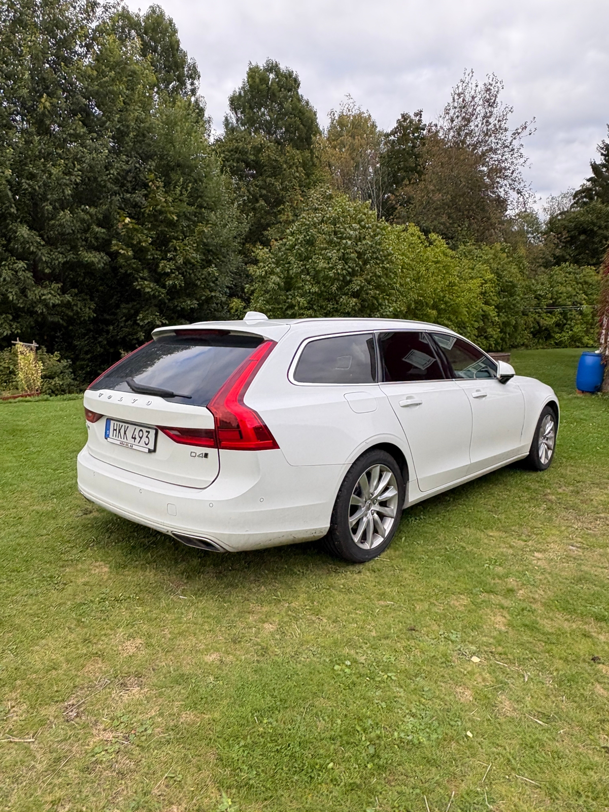 Volvo V90 D4 AWD Geartronic 2018, bild 3/6