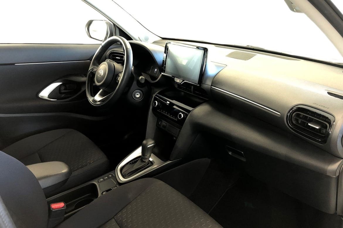Toyota Yaris Cross 2026, bild 7/10