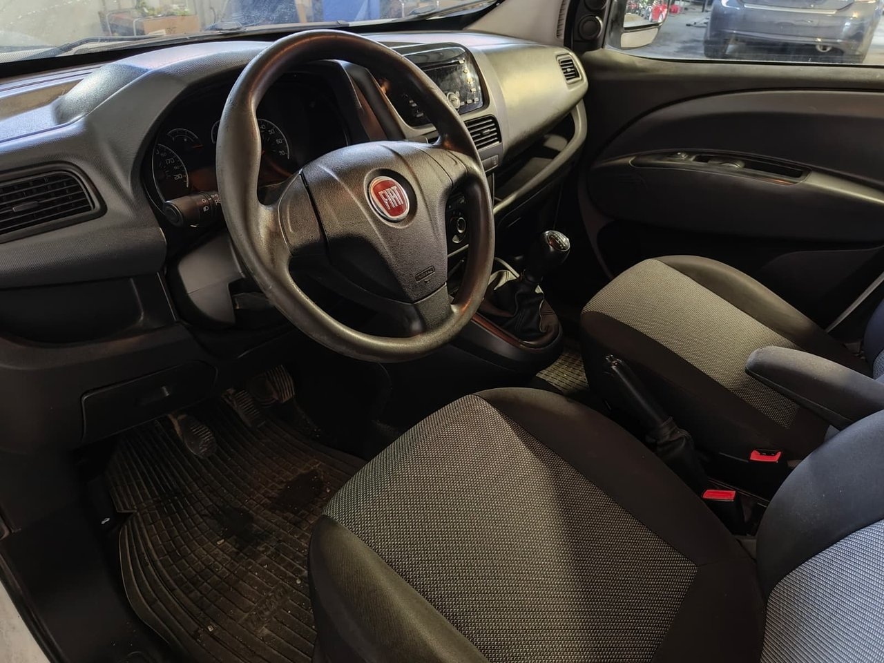 Fiat Doblo 2013, kuva 2/10