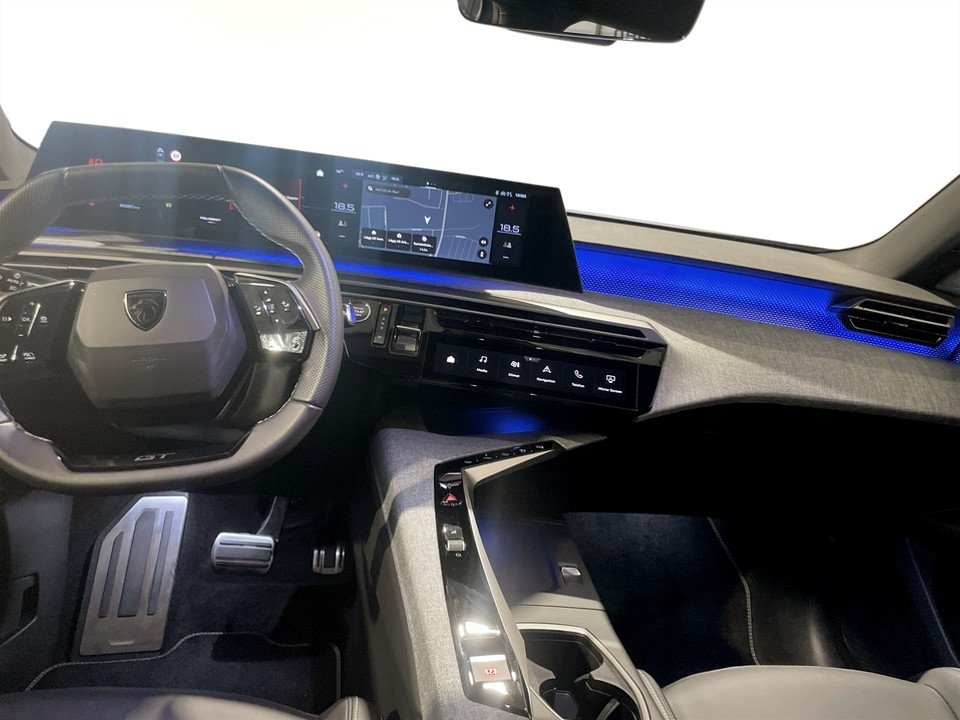 Peugeot 5008 GT Hybrid 145hk Aut 7-SITS 2025, bild 6/10