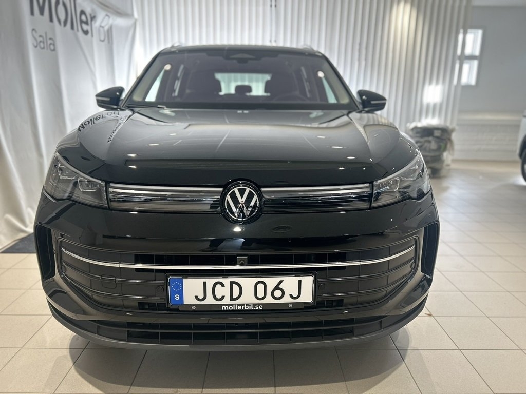 Volkswagen Tiguan 2026, photo 2/19