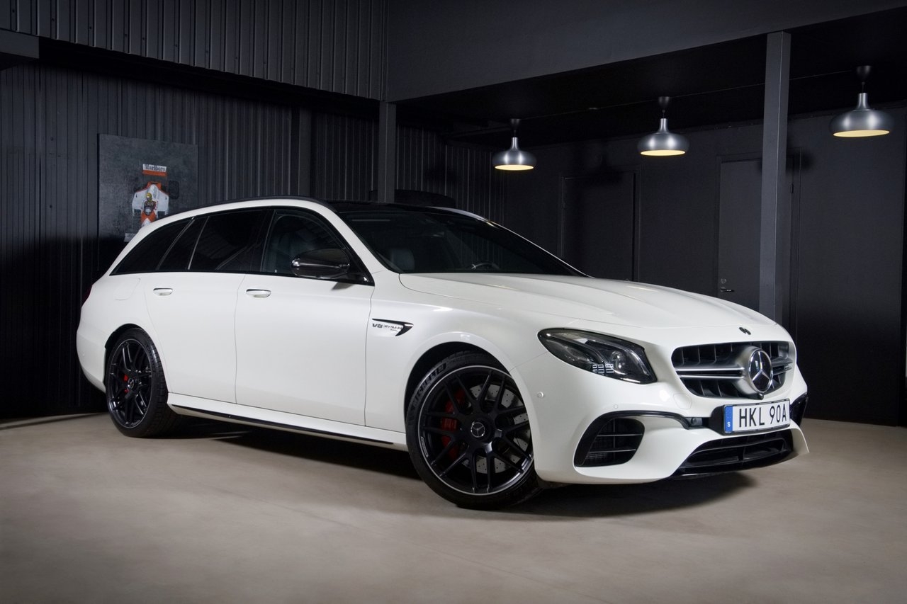 Mercedes-Benz E