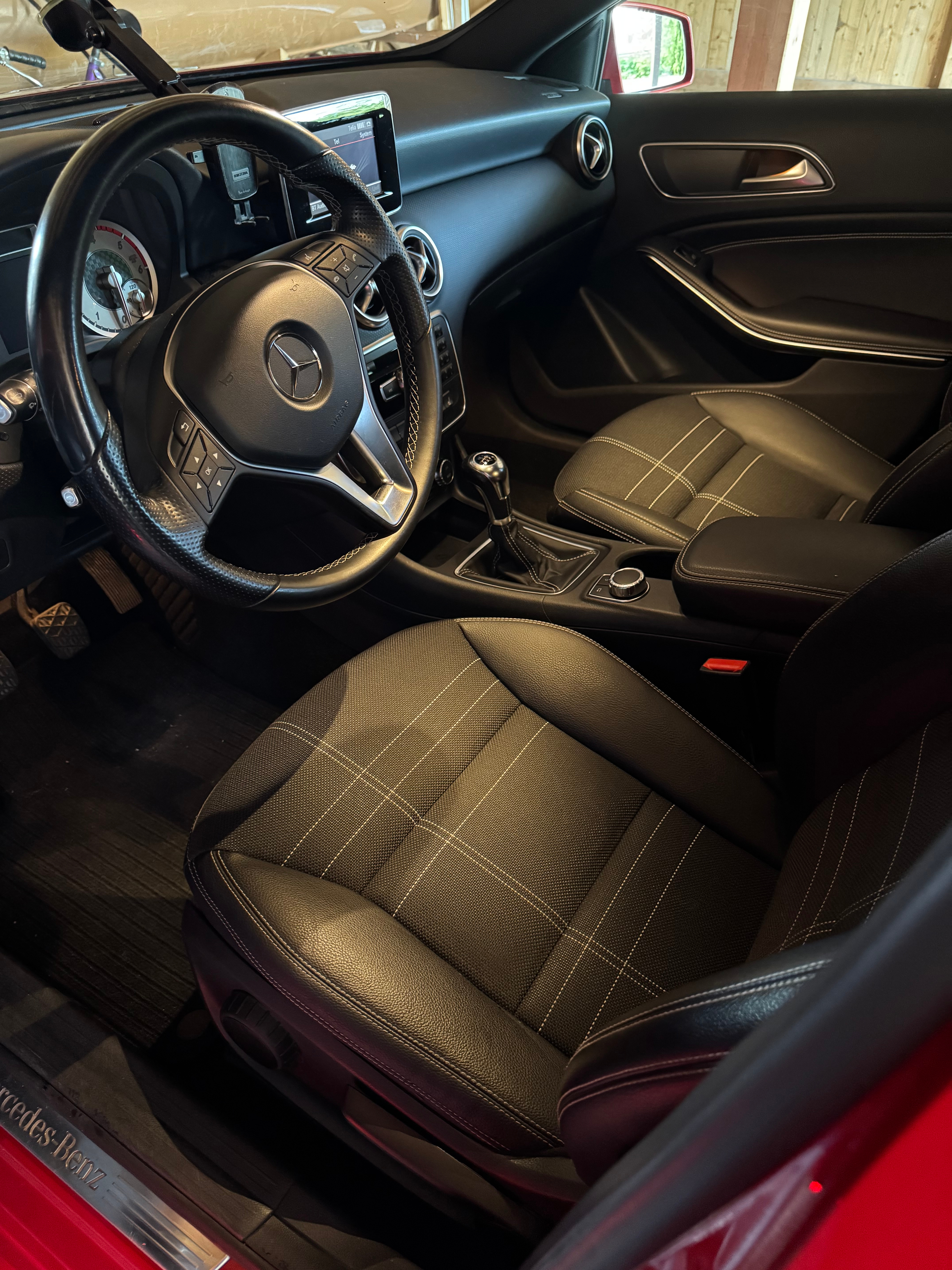 Mercedes-Benz A 180 CDI Manuell 2013, bild 7/10