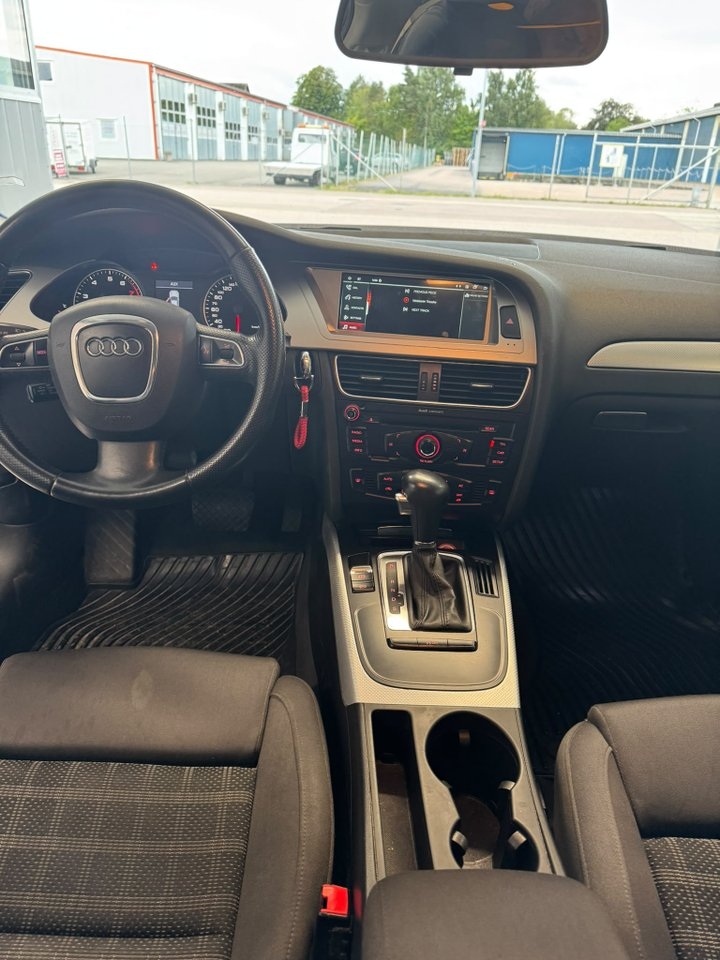 Audi A4 2011, bild 5/10