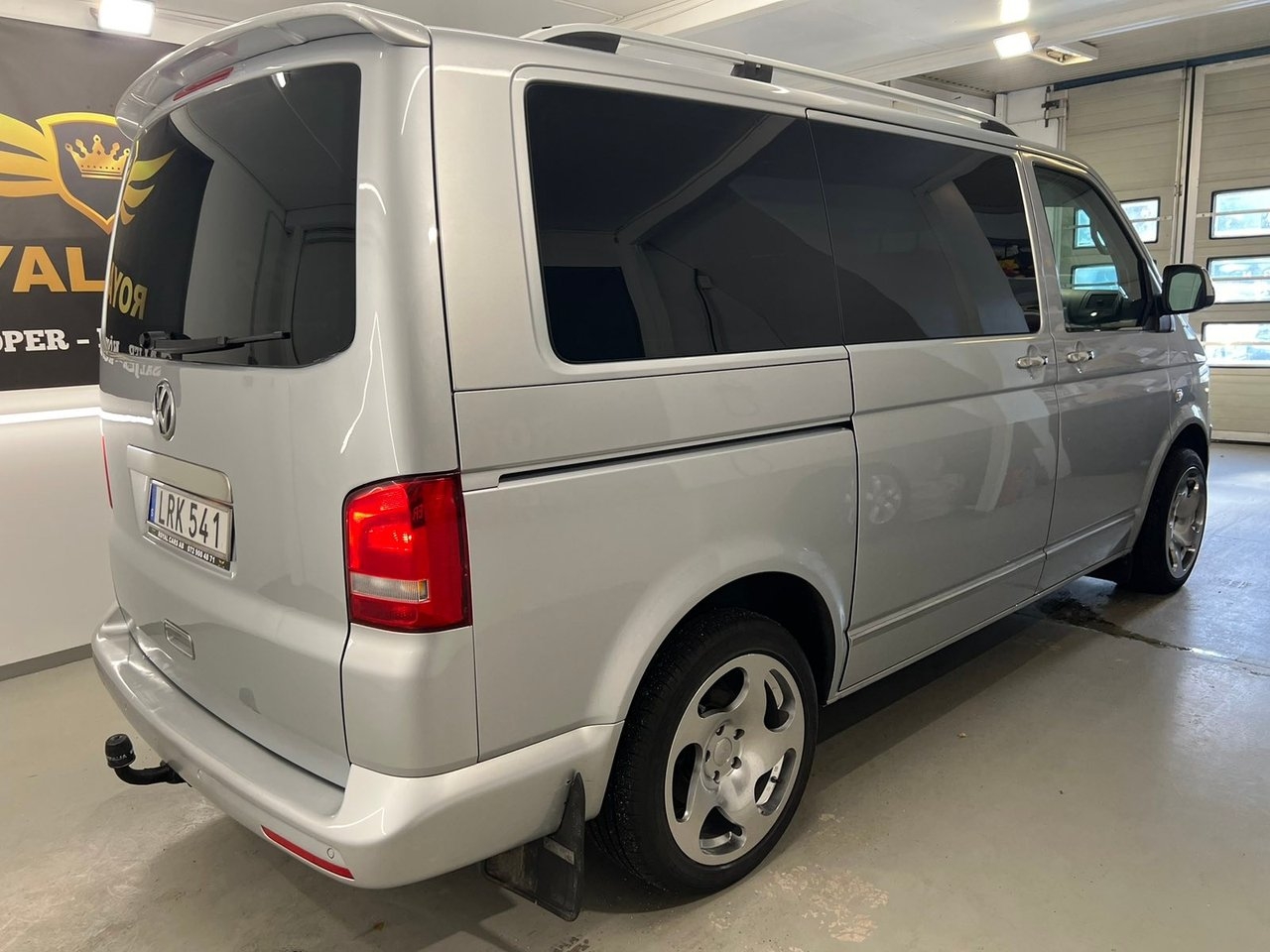 Volkswagen Multivan 2015, bild 3/10
