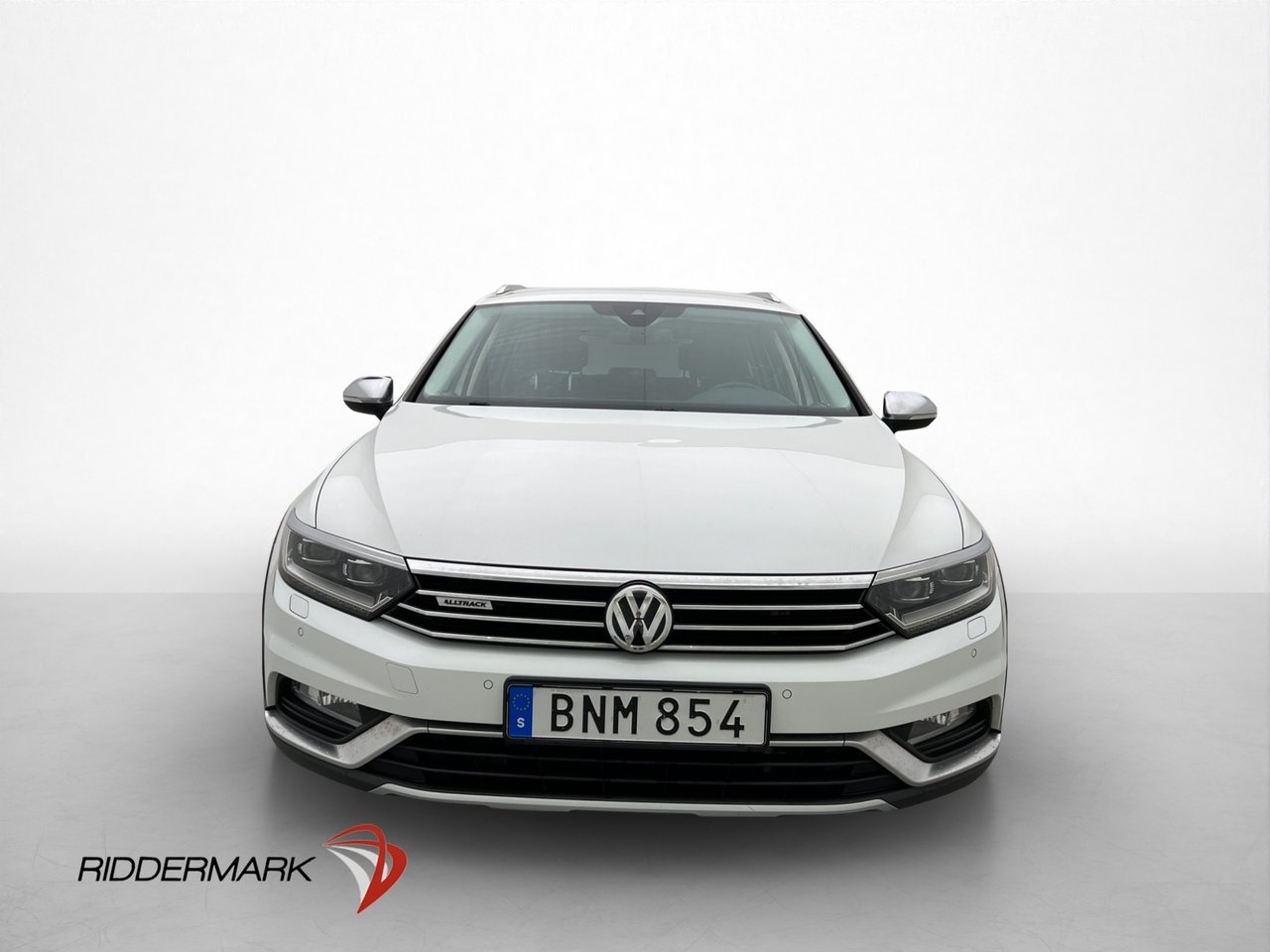 Volkswagen Passat 2016, bild 2/30