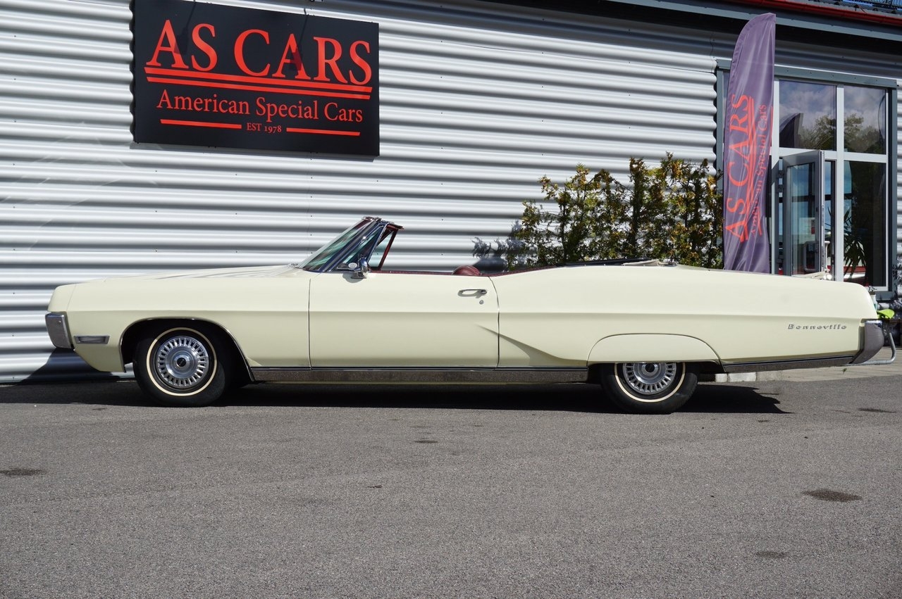 Pontiac Bonneville 1967, kuva 4/10