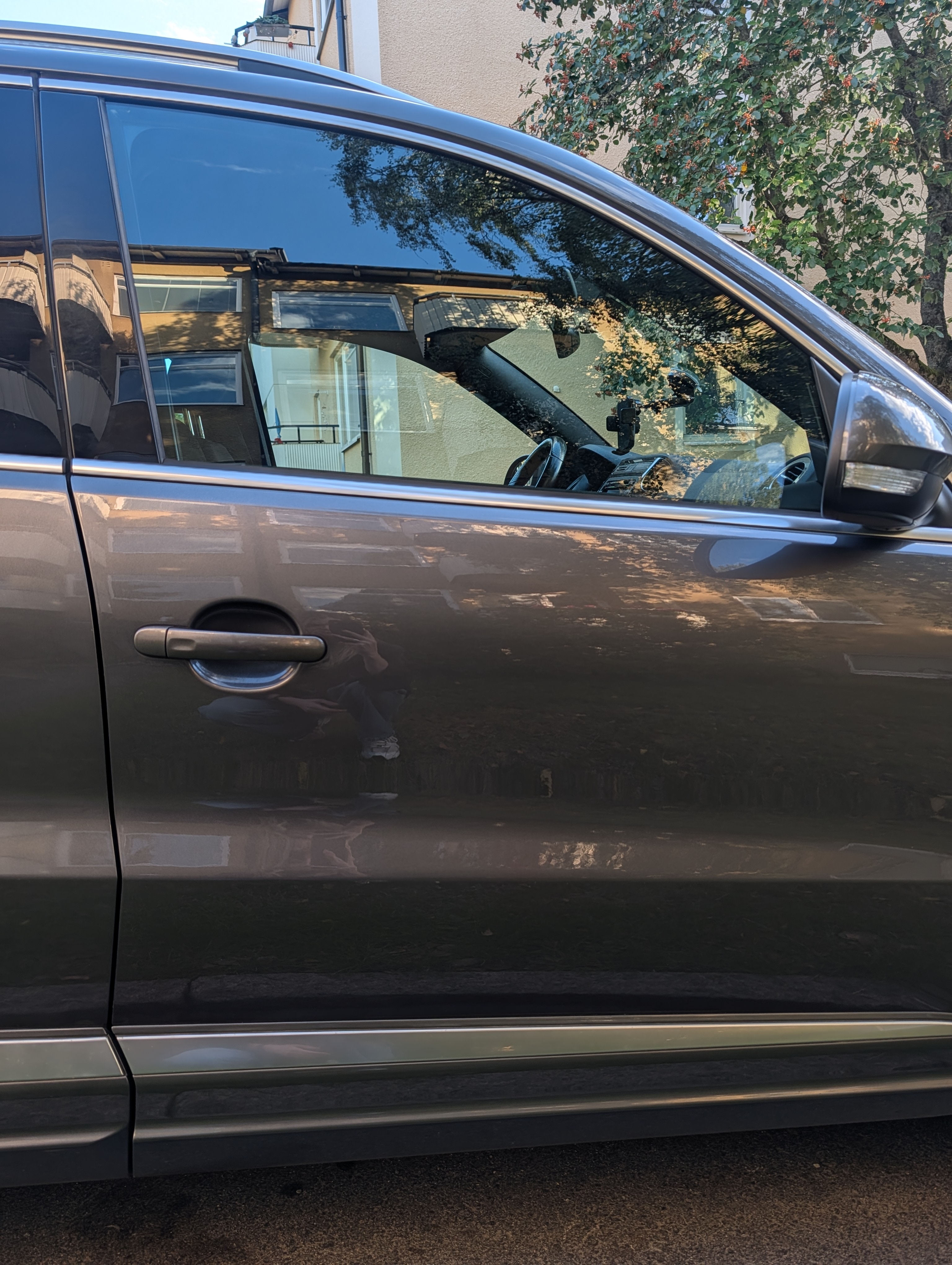 Volkswagen Tiguan 2015, bild 6/10