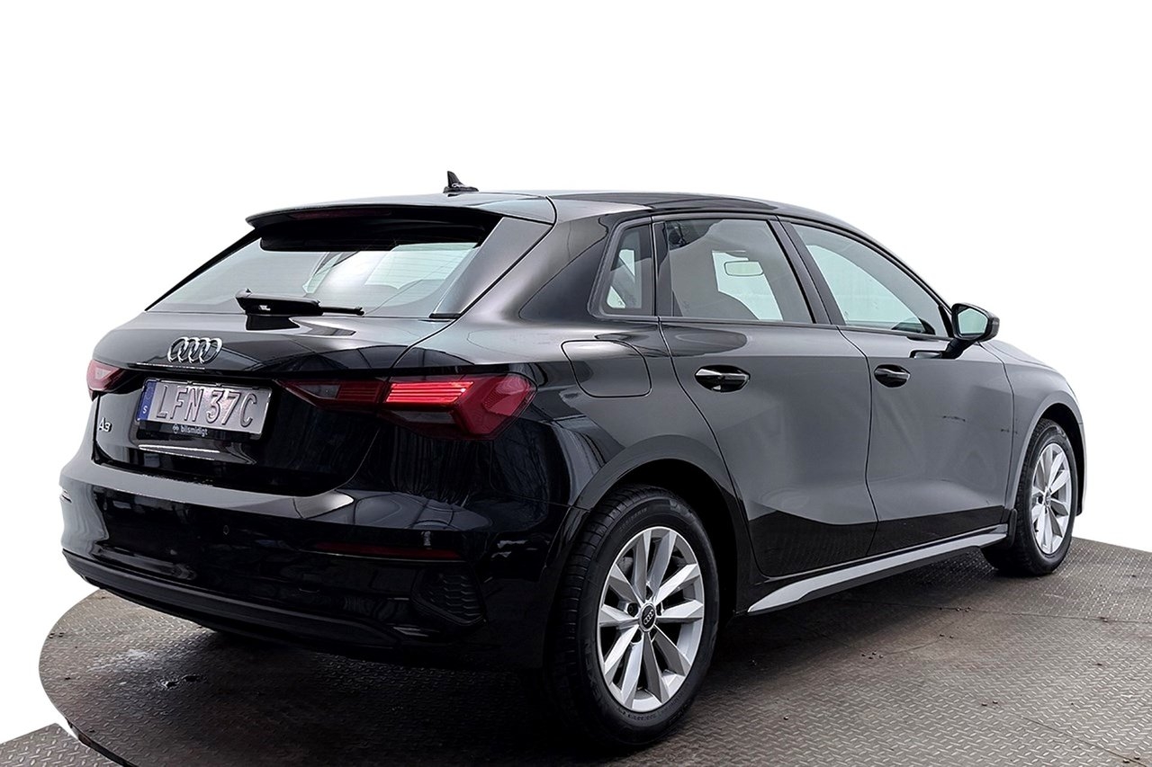 Audi A3 2024, bild 6/10