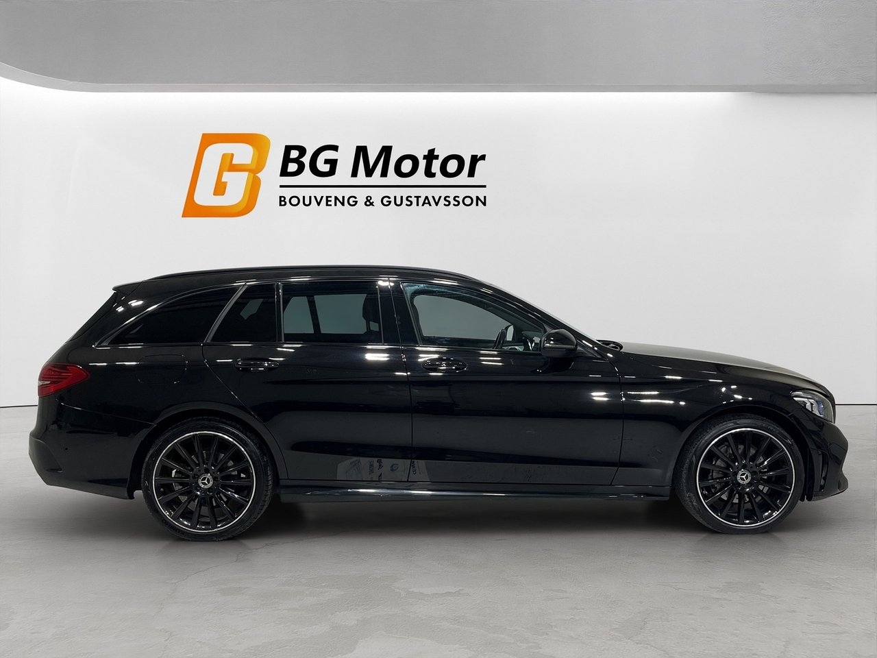 Mercedes-Benz C 220 194HK AWD Aut AMG 2021, photo 3/22