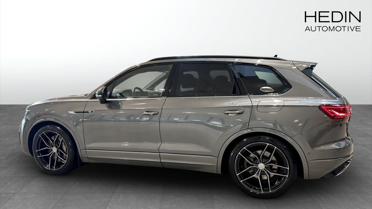 Volkswagen Touareg 2022, bild 7/25