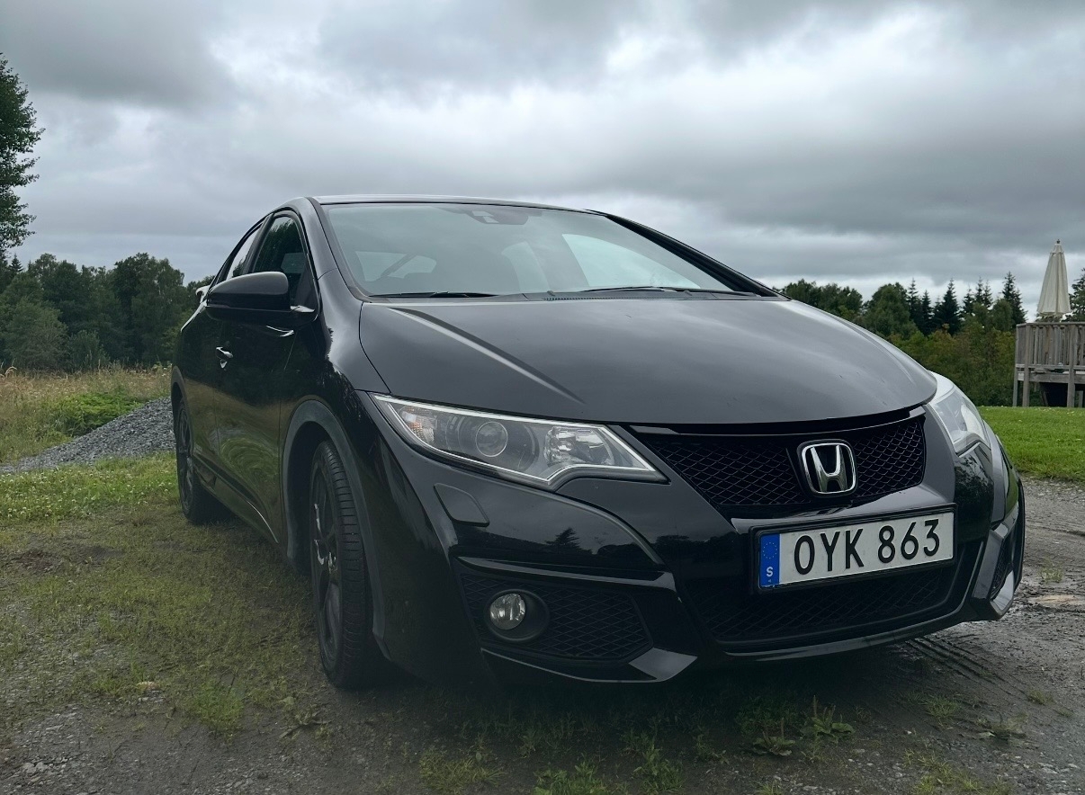 Honda Civic 1.6 i-DTEC Manuell 2015, bild 2/4