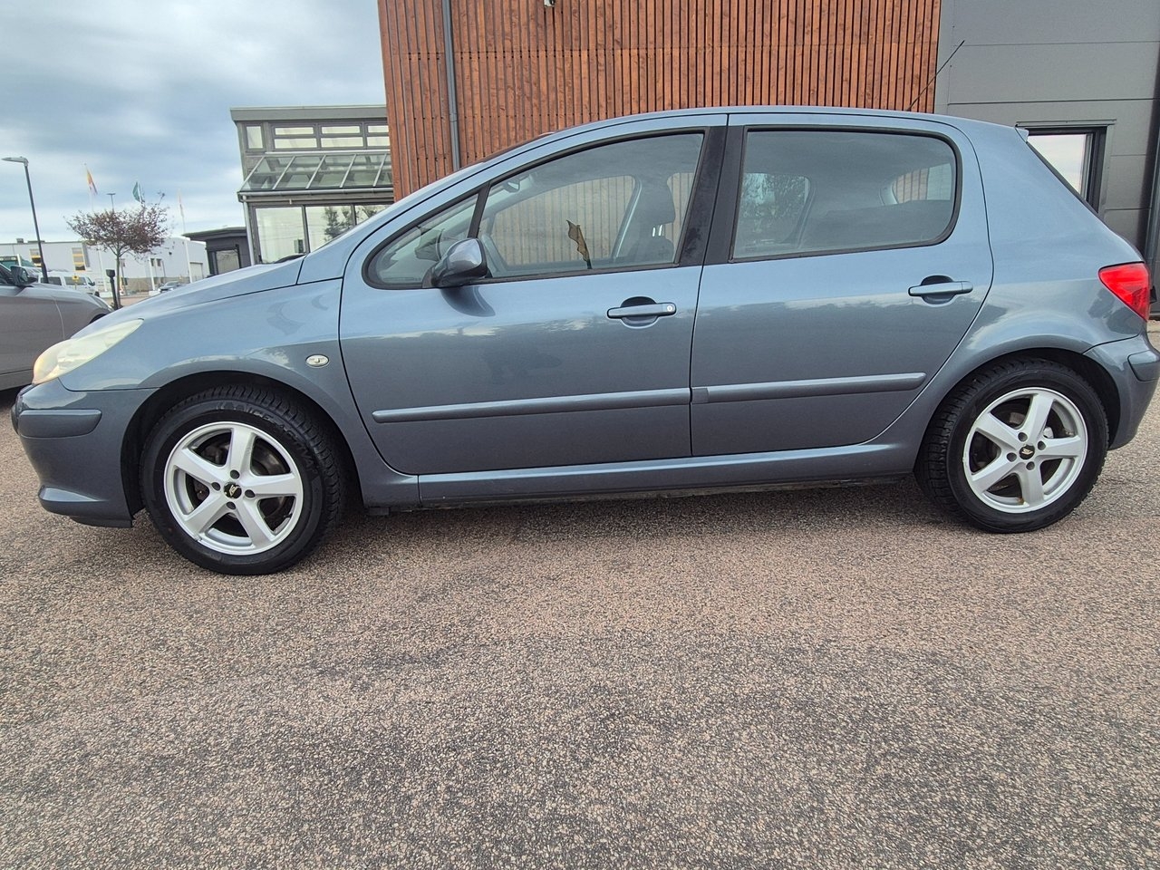 Peugeot 307 5-dörrar 2008, bild 2/7
