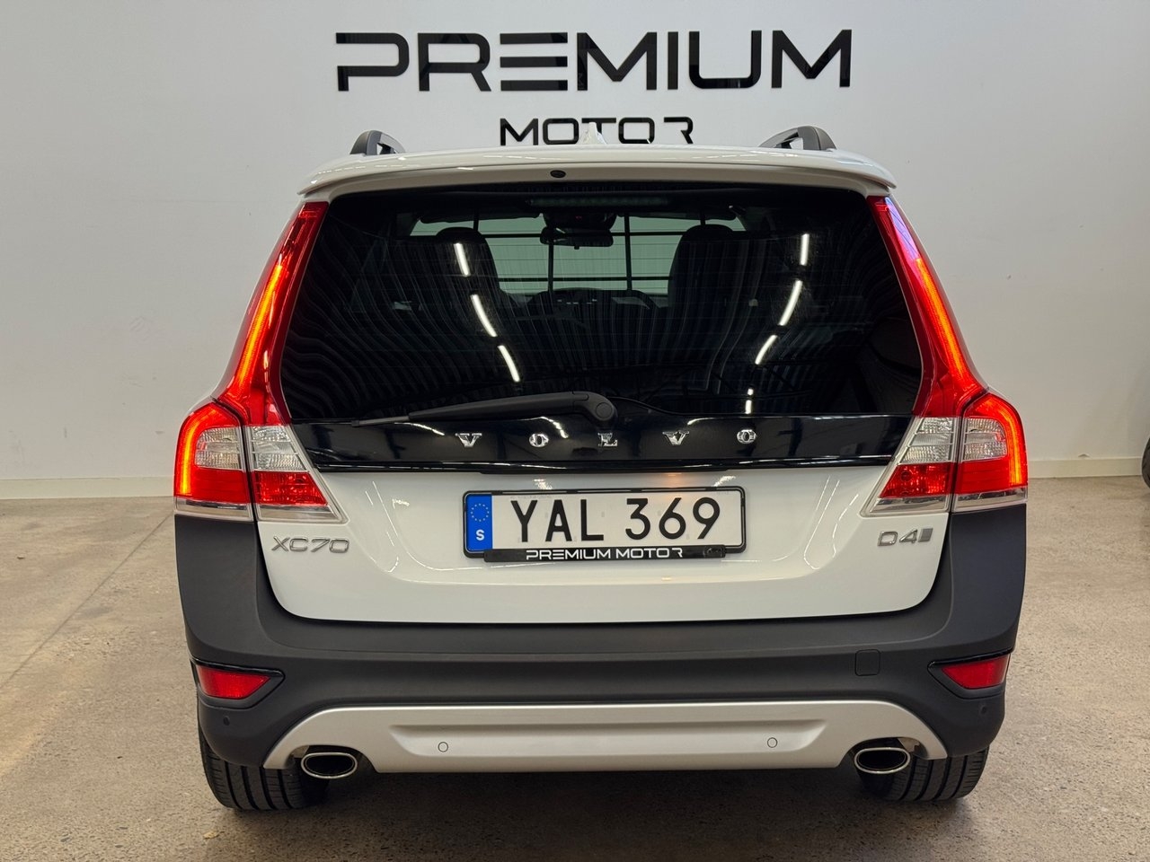 Volvo XC70 2016, photo 6/10