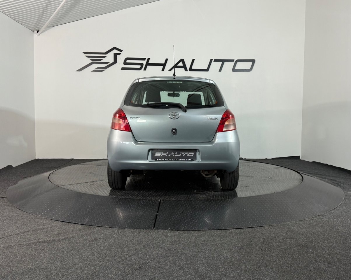 Toyota Yaris 5-dörrar 1.3 VVT-i Euro 4 2008, kuva 6/10