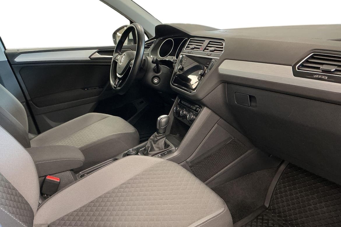 Volkswagen Tiguan 2020, bild 7/10