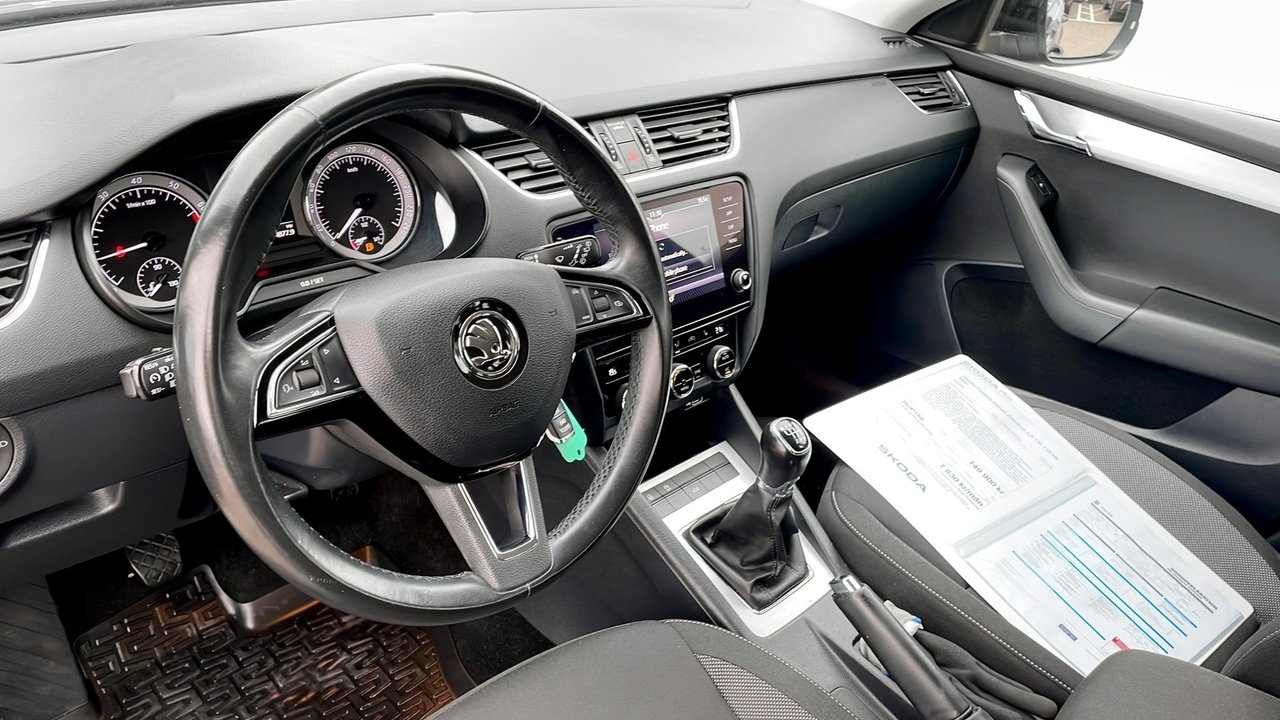 Skoda Octavia 2020, kuva 7/14