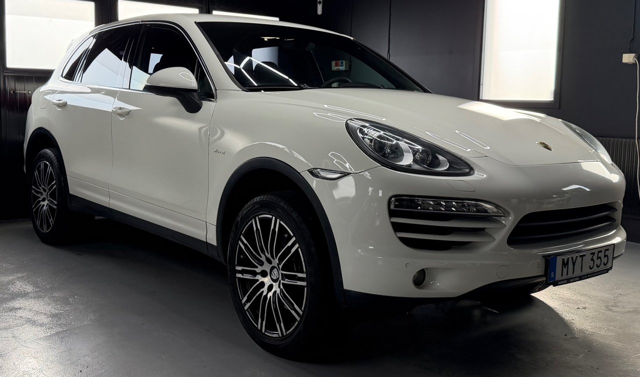 Porsche Cayenne 2011, bild 2/10