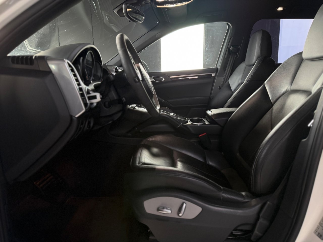 Porsche Cayenne 2011, bild 7/10