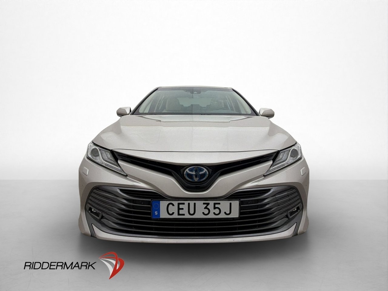 Toyota Camry 2019, bild 2/27