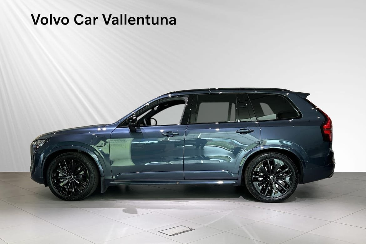 Volvo XC90 T8 Ultra Black Edition 2026, bild 3/23