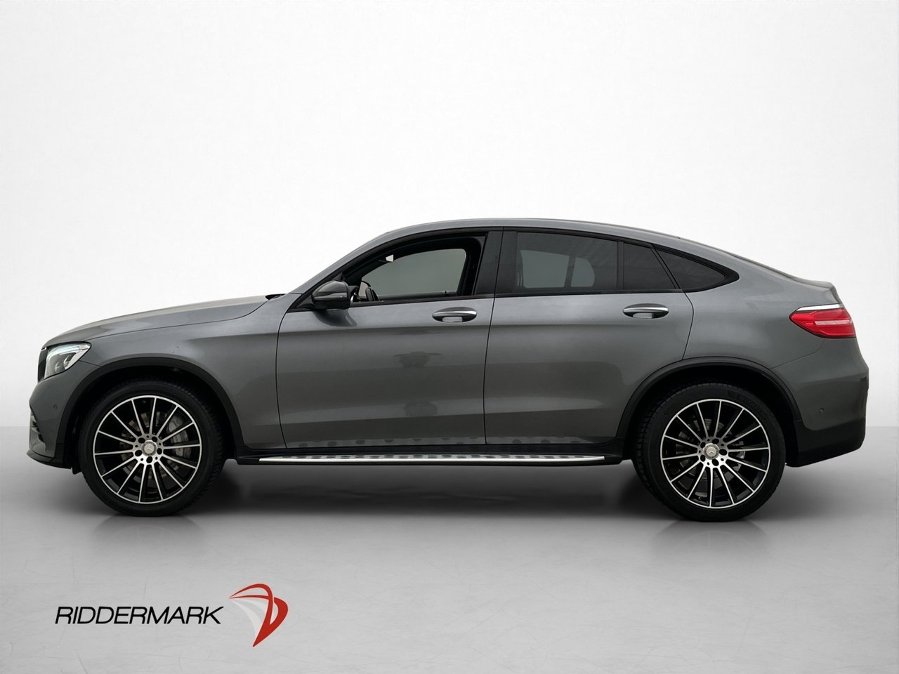 Mercedes-Benz GLC 2017, bild 2/33