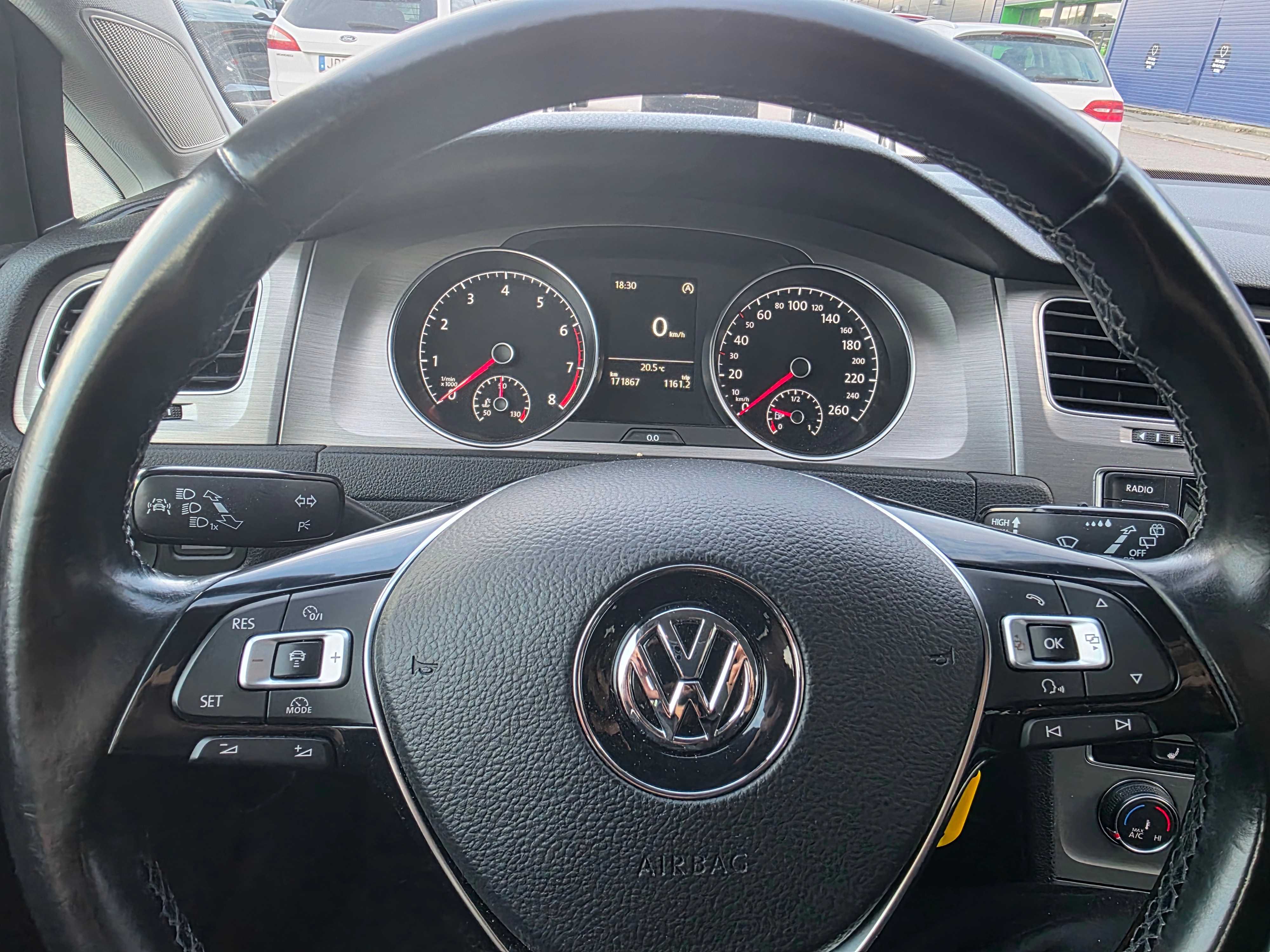 Volkswagen Golf VII 1.4 TSI BMT 2015, bild 2/10