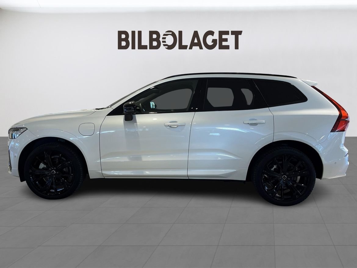 Volvo XC60 T6 Plus Black Nordic Edition 2026, bild 2/10