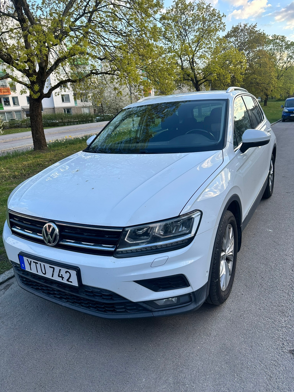 Volkswagen Tiguan 2018, bild 2/4