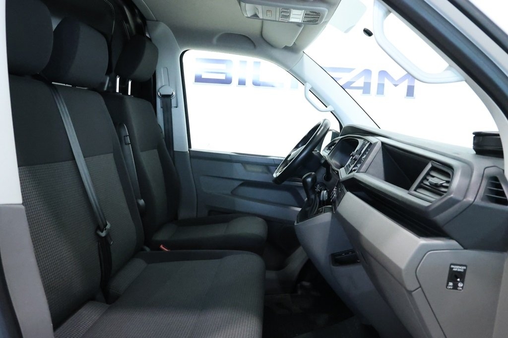Volkswagen Transporter 2023, bild 7/10