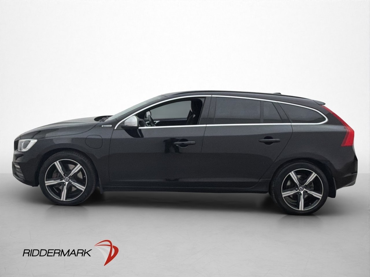 Volvo V60 2017, bild 2/25