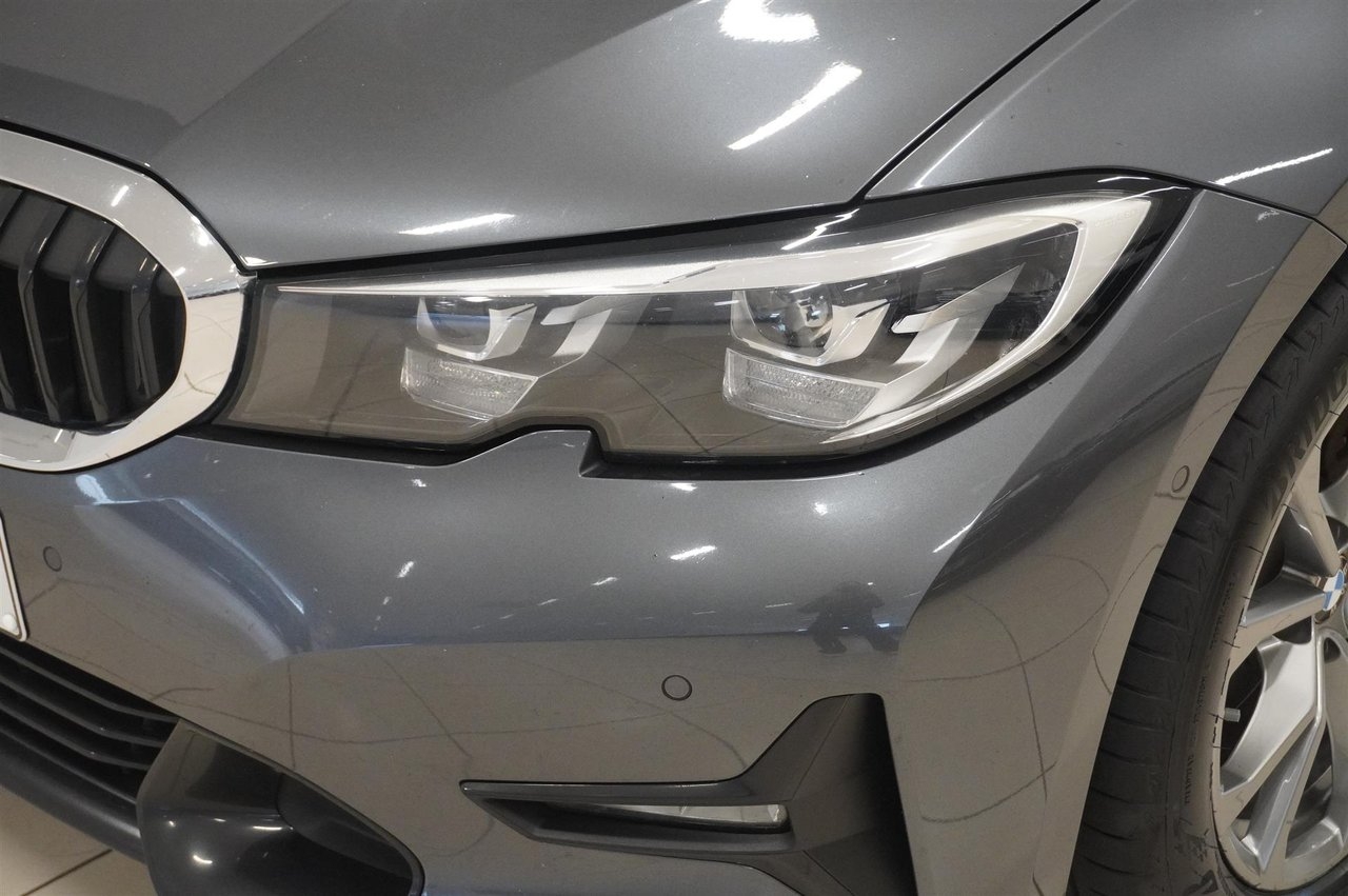 BMW 320 d xDrive MHEV Sport Line 190hk 2021, bild 4/10