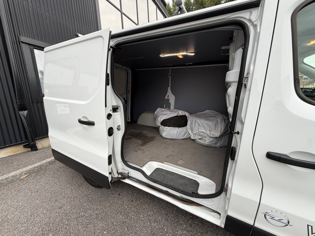 Opel Vivaro 2018, bild 6/10