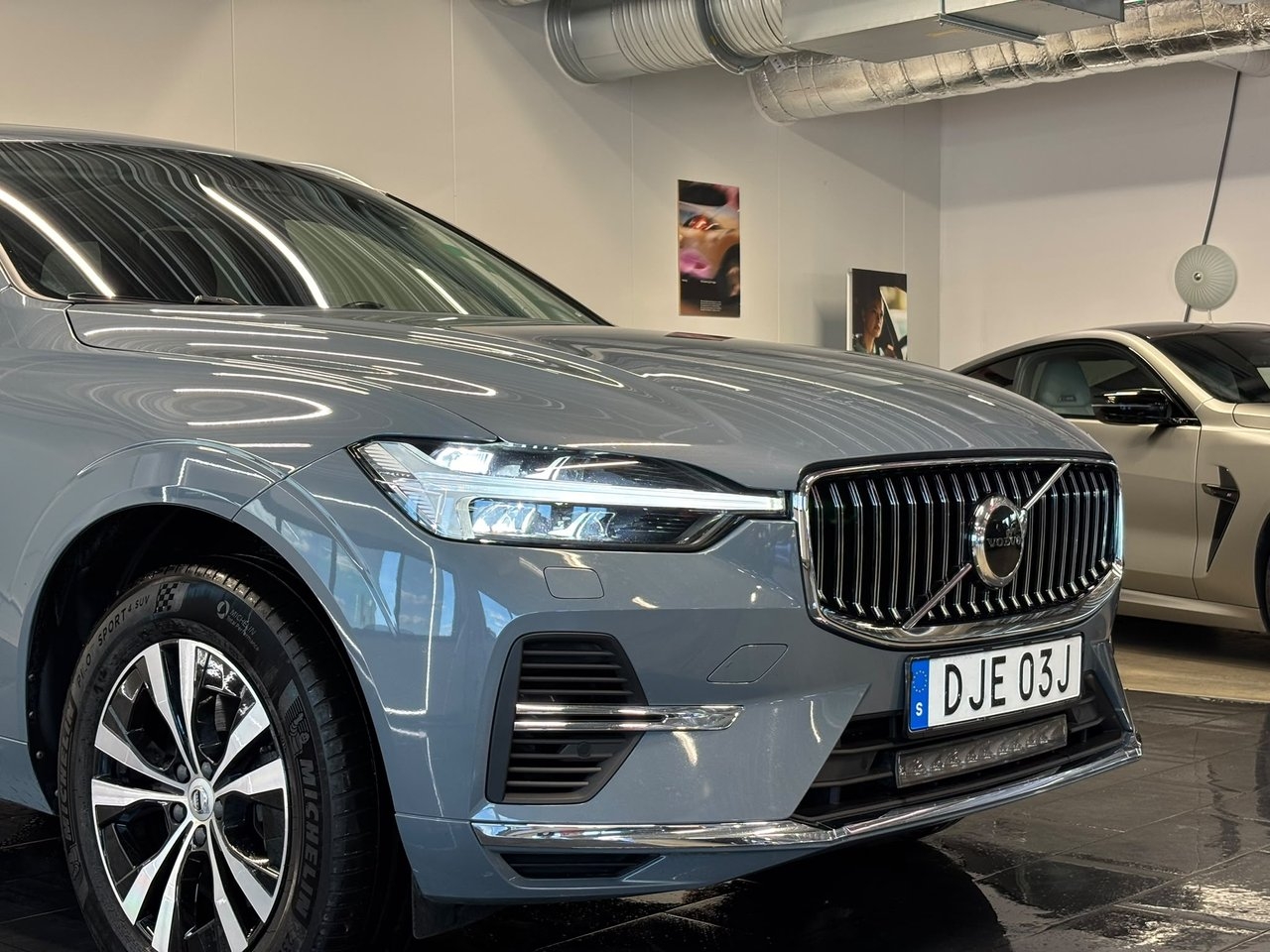 Volvo XC60 Recharge T6 AWD Core Ed 2023, bild 6/10