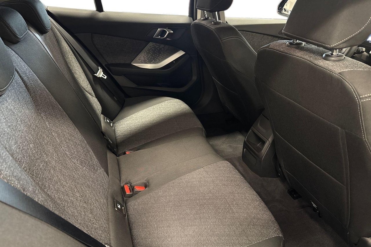 BMW 120 Backkamera 2026, kuva 7/10