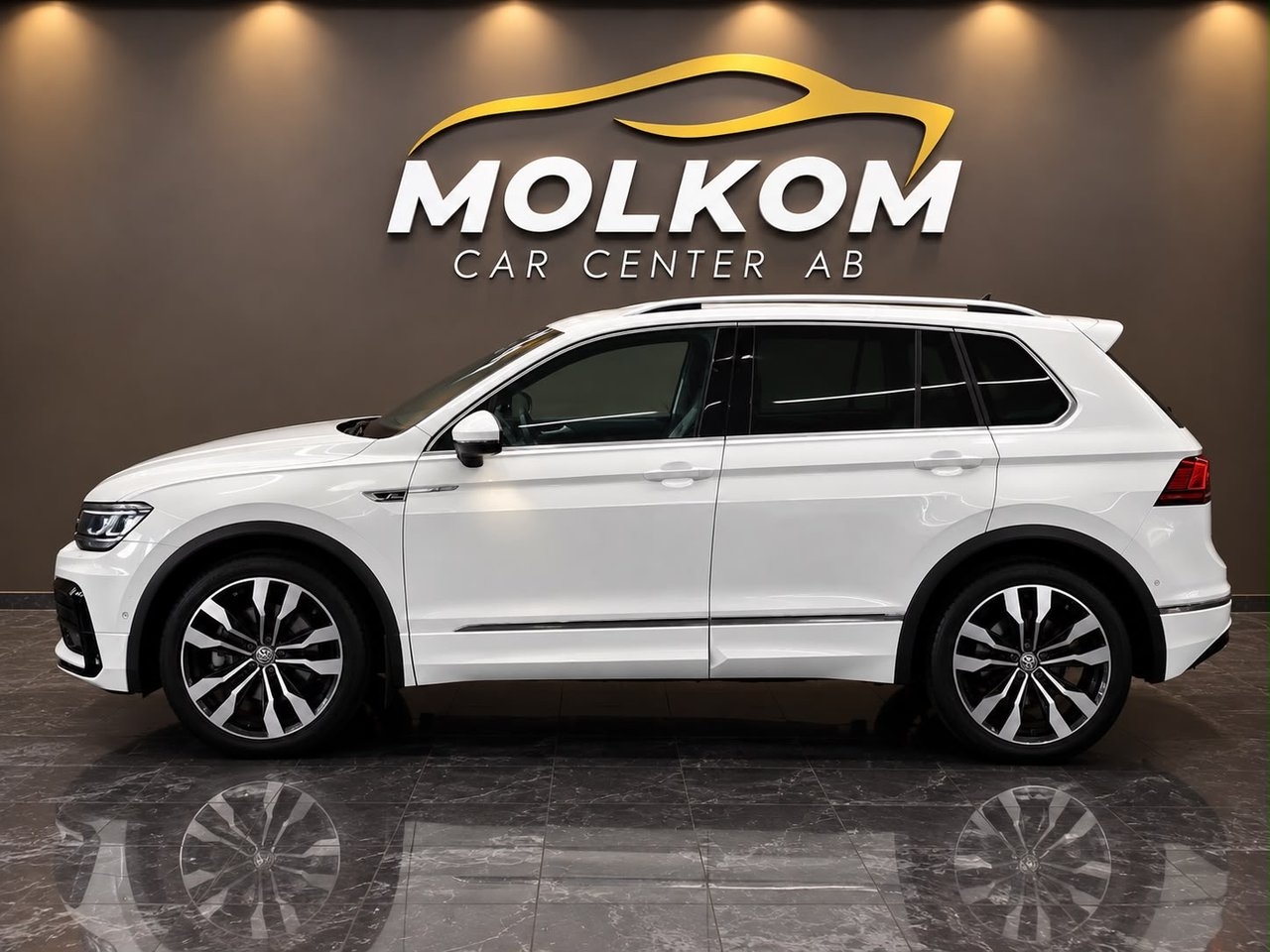 Volkswagen Tiguan 2019, photo 3/15