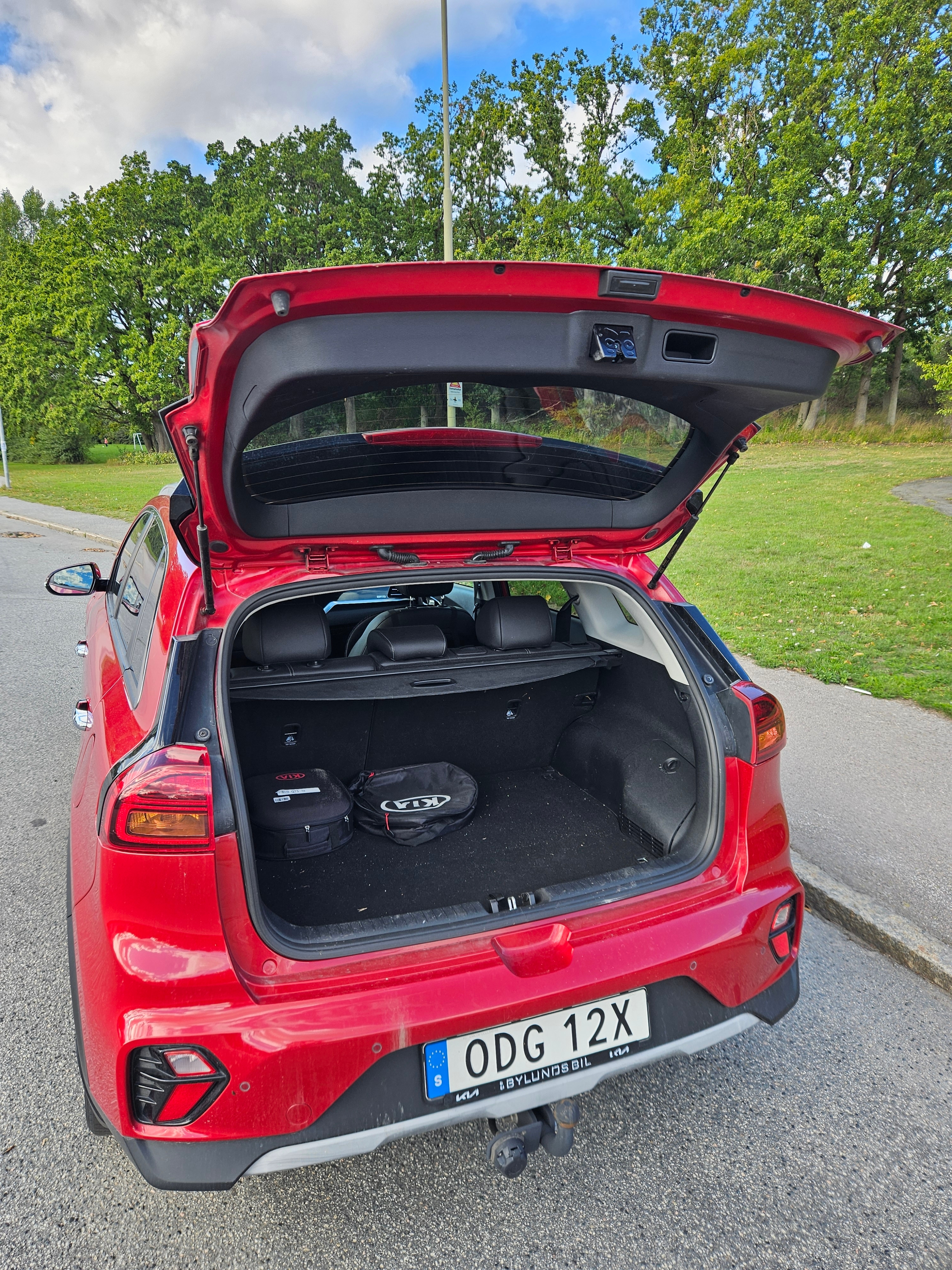Kia Niro P-HEV DCT 2020, kuva 3/6